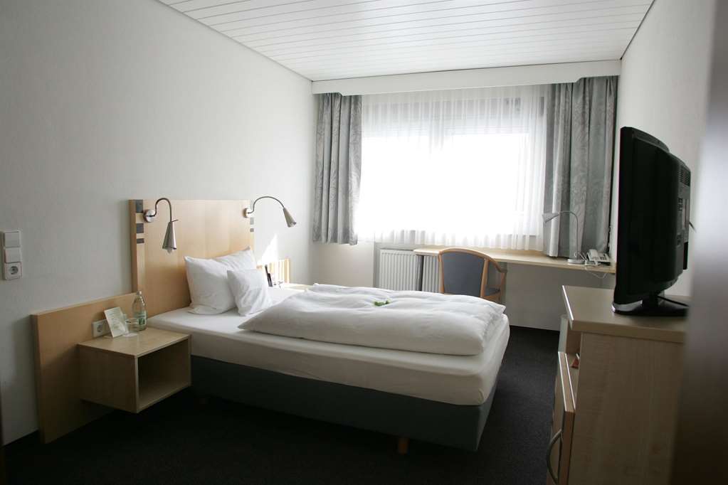Hotel Baeren Gärtringen Habitación foto