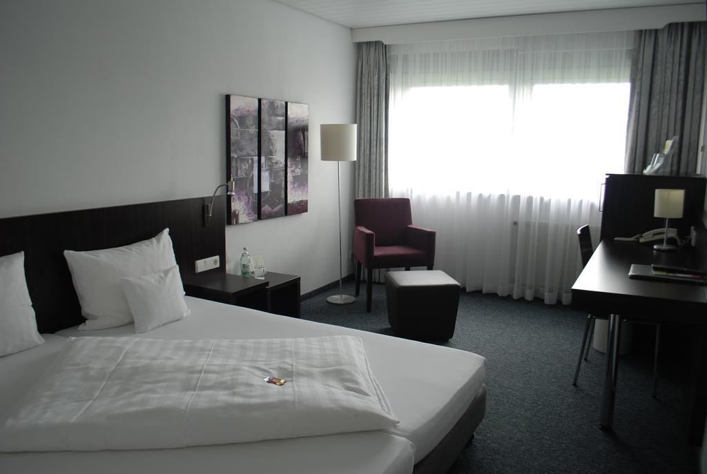 Hotel Baeren Gärtringen Exterior foto